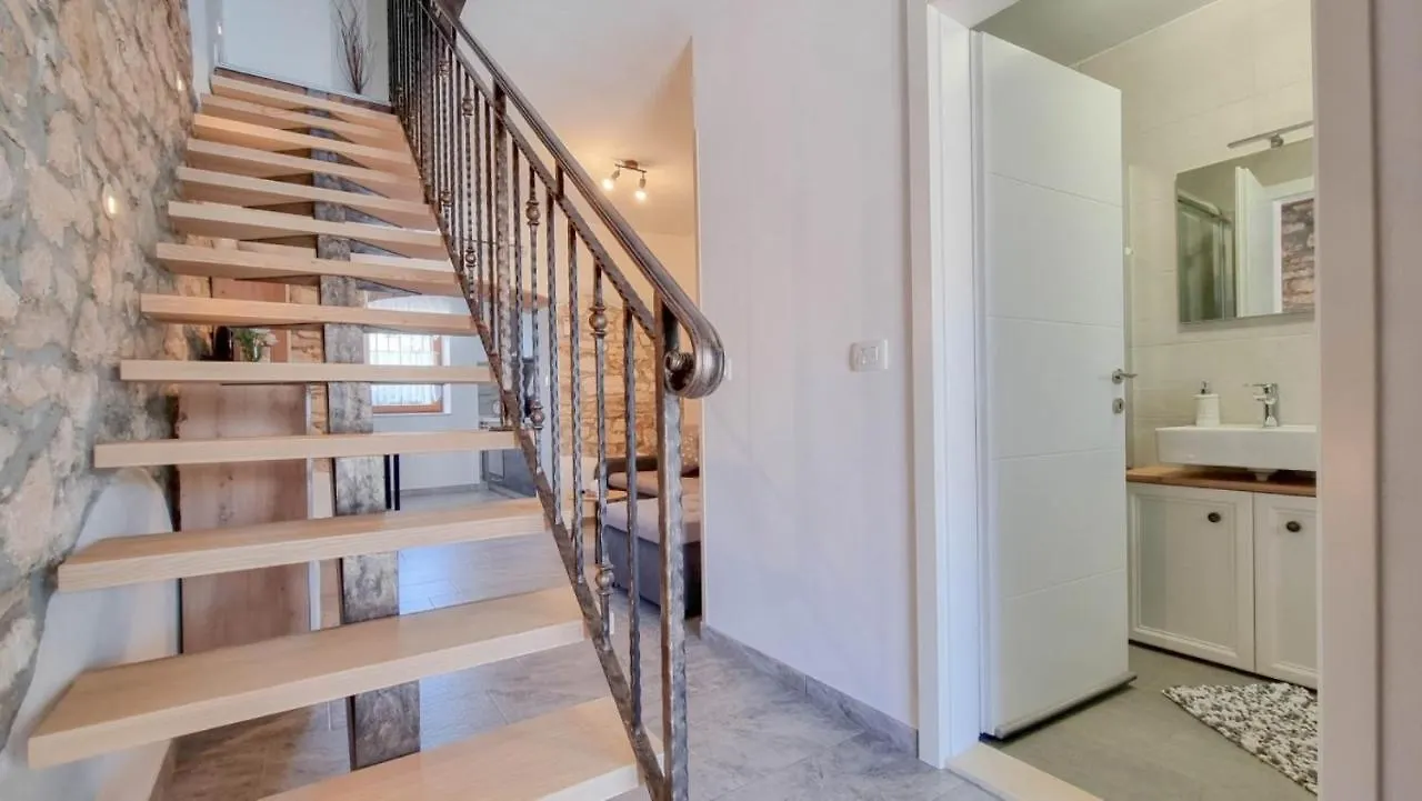 Casa Mora Apartment Novigrad   Novigrad (Istria)