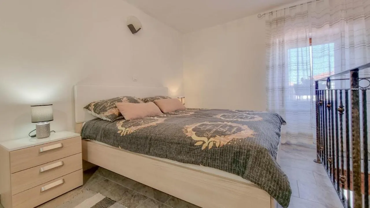 Casa Mora Apartment Novigrad   Novigrad (Istria)