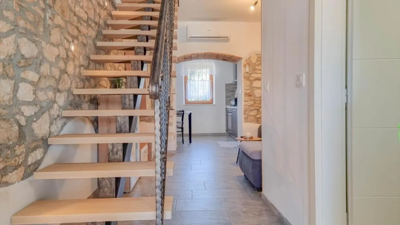 Casa Mora Apartment Novigrad